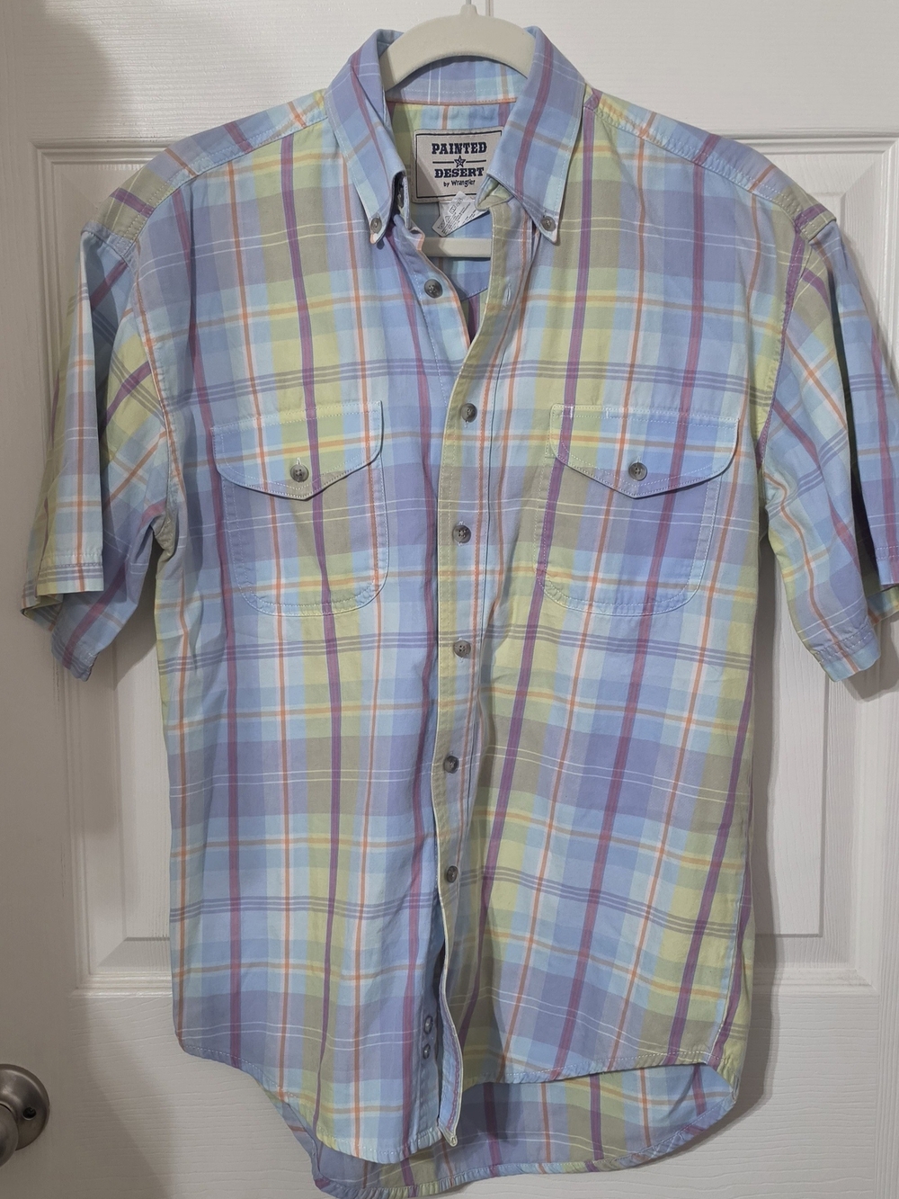 Men’s Wrangler Small Pastel Plaid Short-Sleeve Shirt